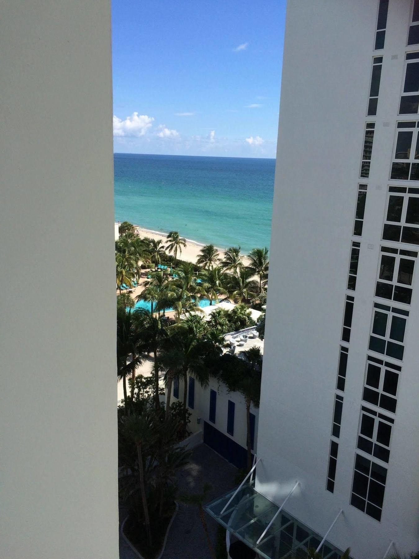 Apartments At Sian Residences Hallandale Beach Eksteriør billede