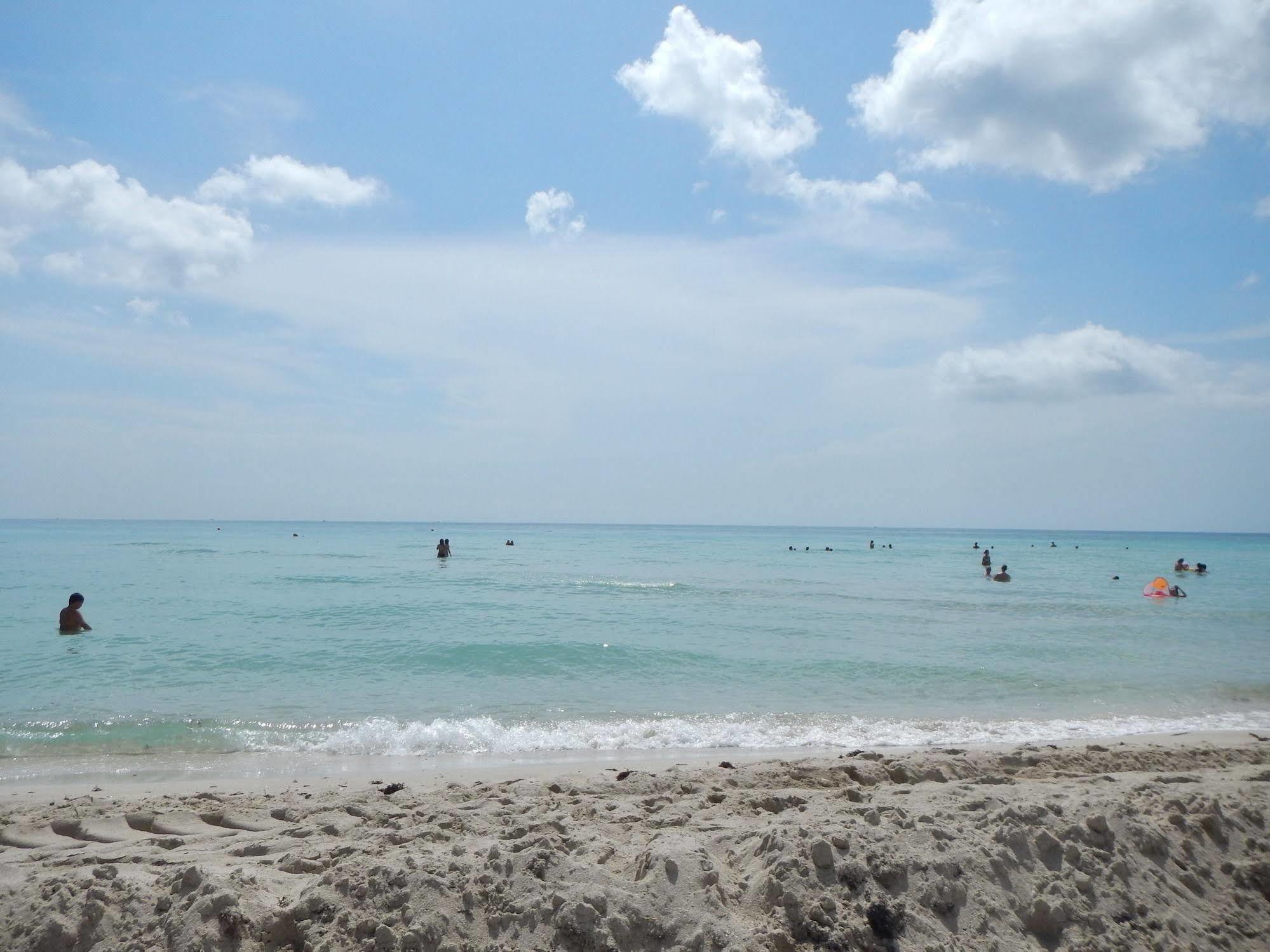 Apartments At Sian Residences Hallandale Beach Eksteriør billede