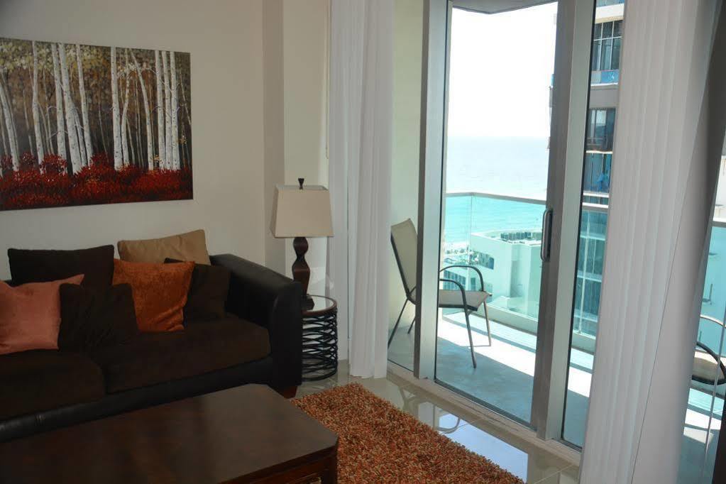 Apartments At Sian Residences Hallandale Beach Eksteriør billede
