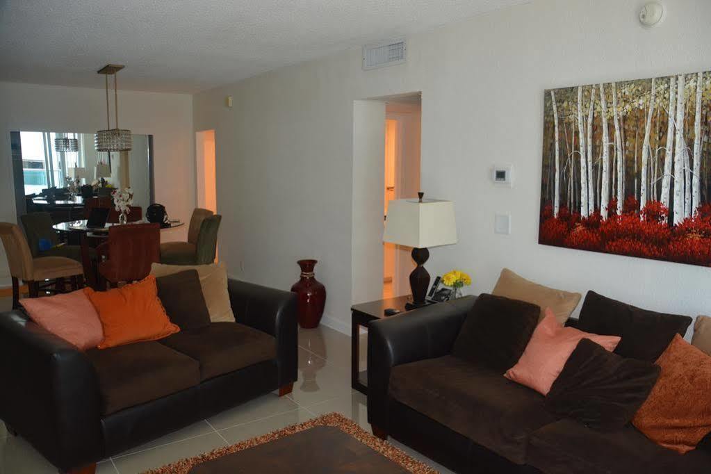 Apartments At Sian Residences Hallandale Beach Eksteriør billede